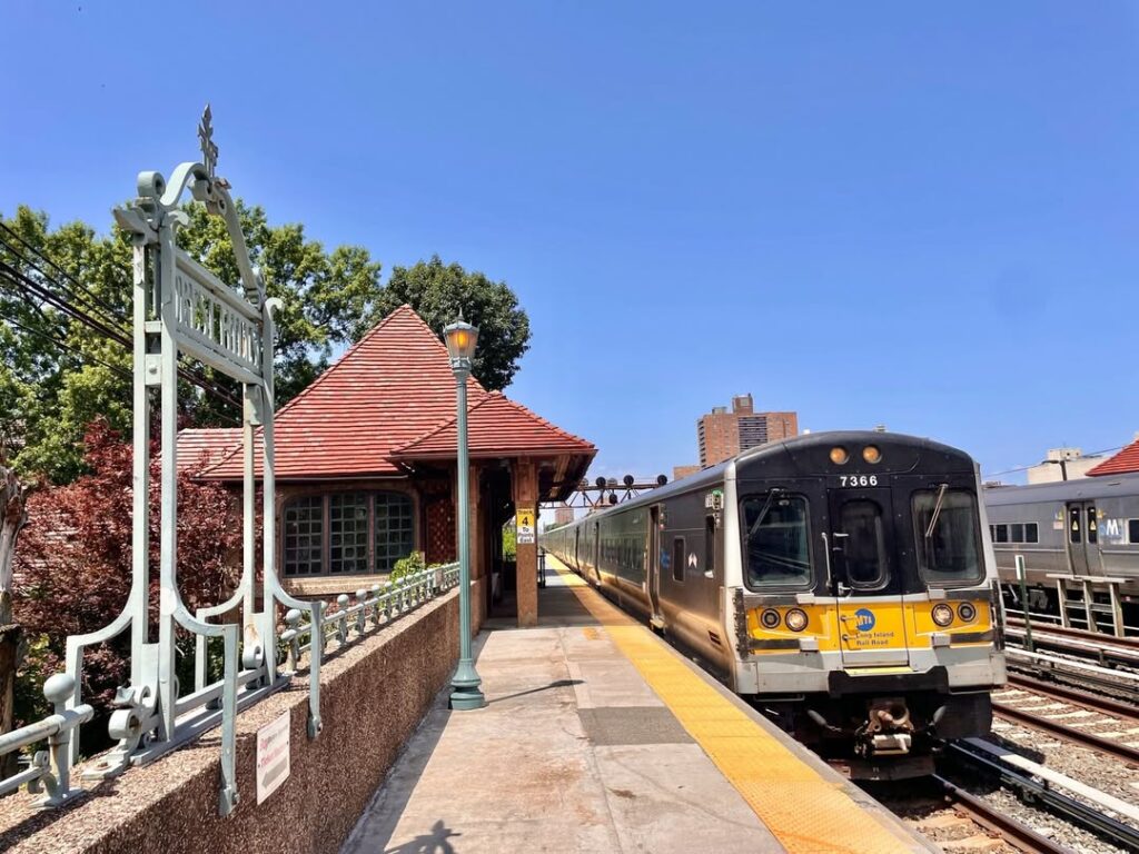 LIRR Subway